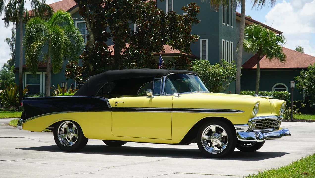 1956 Chevrolet Tri-Five Bel Air Convertible - Image 25 of 31