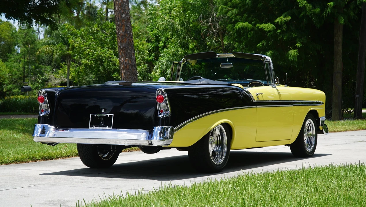 1956 Chevrolet Tri-Five Bel Air Convertible - Image 15 of 31