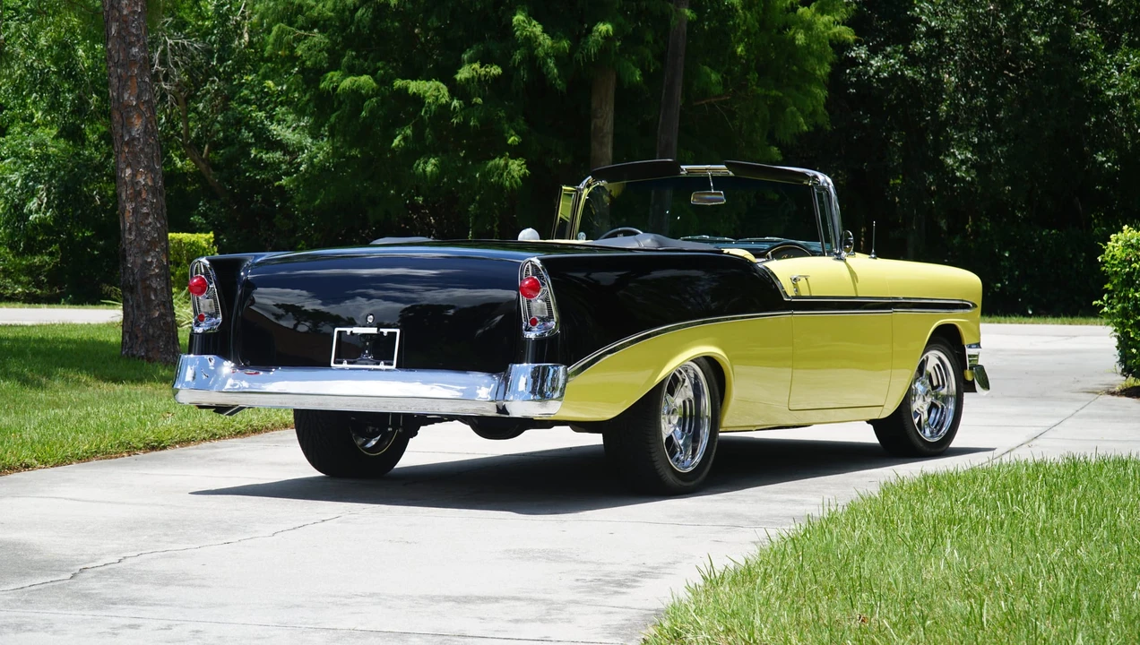 1956 Chevrolet Tri-Five Bel Air Convertible - Image 16 of 31