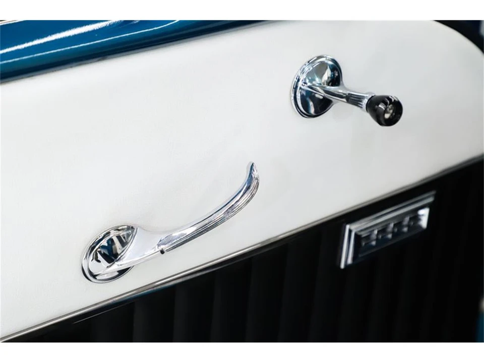 1956 Chevrolet Tri-Five Bel Air 2-Door Hardtop & Coupe - Image 9 of 31