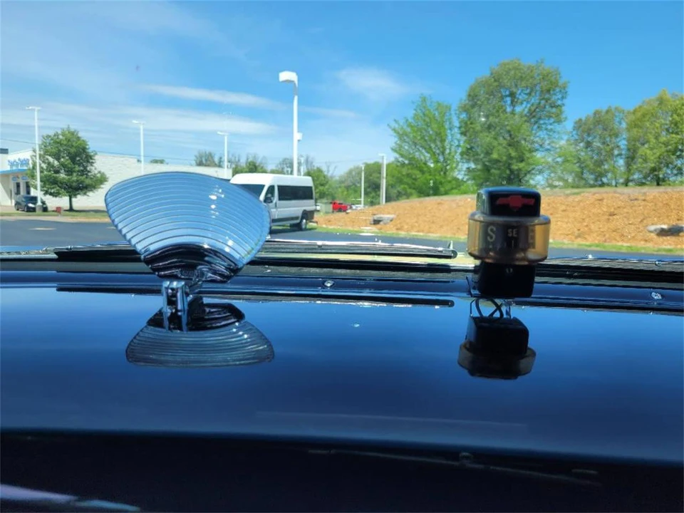 1956 Chevrolet Tri-Five Bel Air 2-Door Hardtop & Coupe - Image 17 of 31