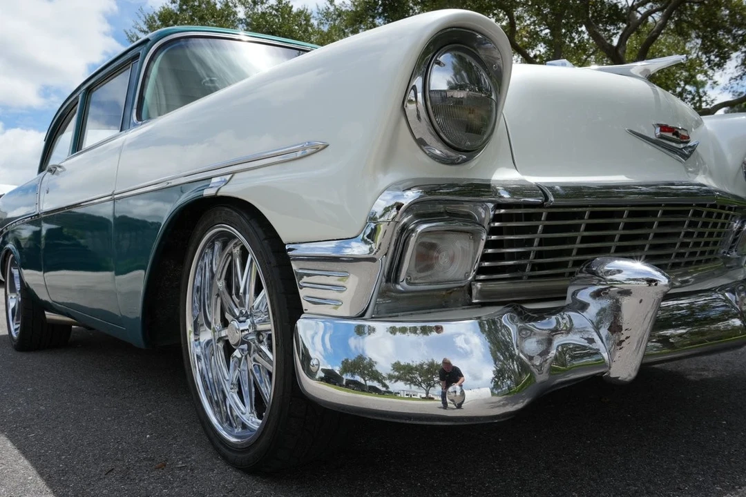 1956 Chevrolet Task Force - Image 11 of 21