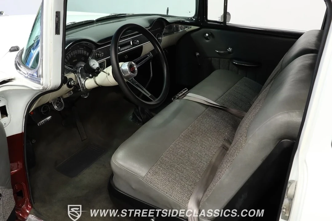 1956 Chevrolet Task Force - Image 5 of 21