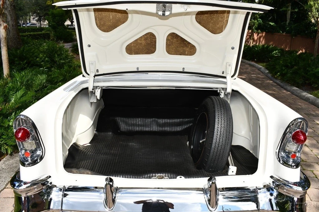 1956 Chevrolet Bel Air - Image 11 of 21