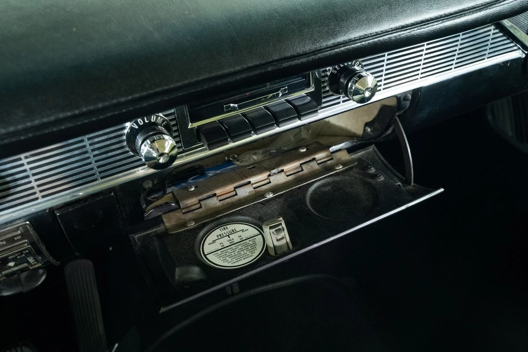 1956 Chevrolet Nomad - Image 28 of 31
