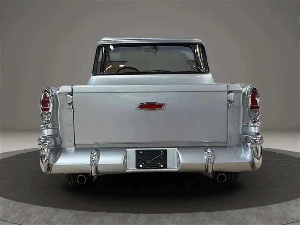 1956 Chevrolet Task Force - Image 6 of 31