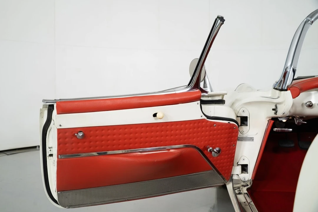 1956 Chevrolet Corvette C1 - Image 15 of 31