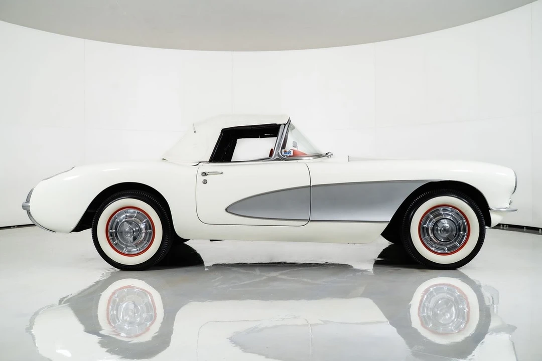 1956 Chevrolet Corvette C1 - Image 13 of 31