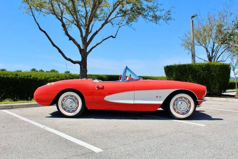 1956 Chevrolet Corvette - Image 3 of 31