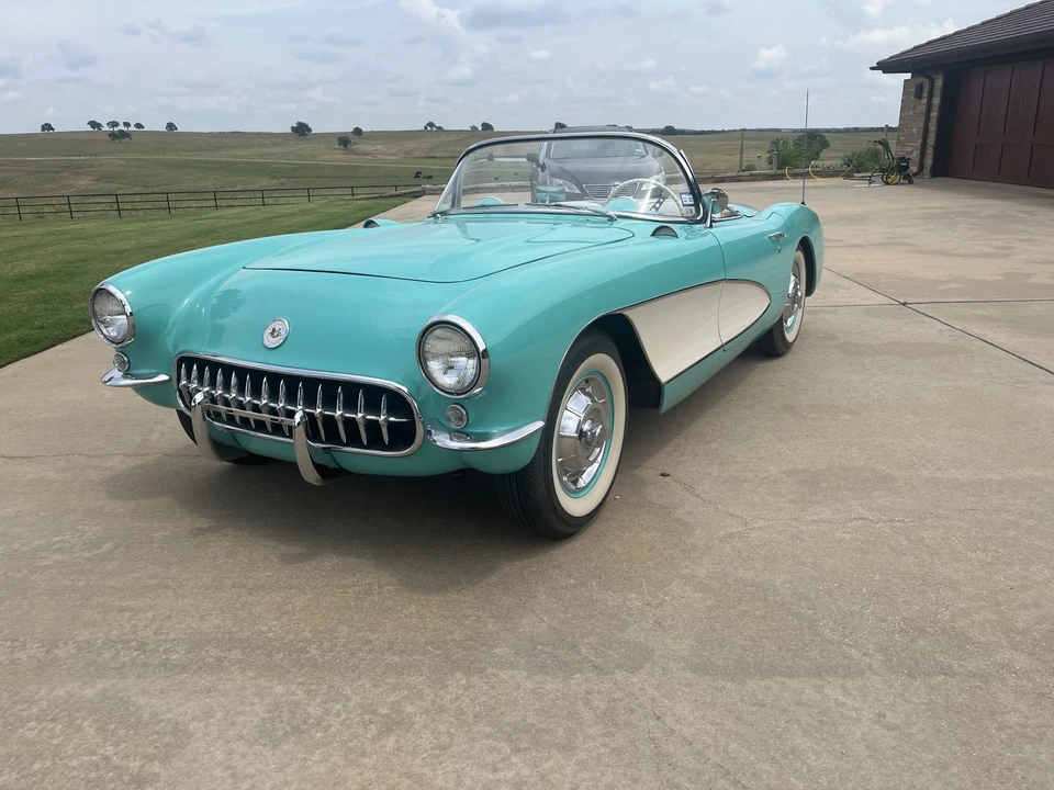 1956 Chevrolet Corvette C1 - Image 2 of 31