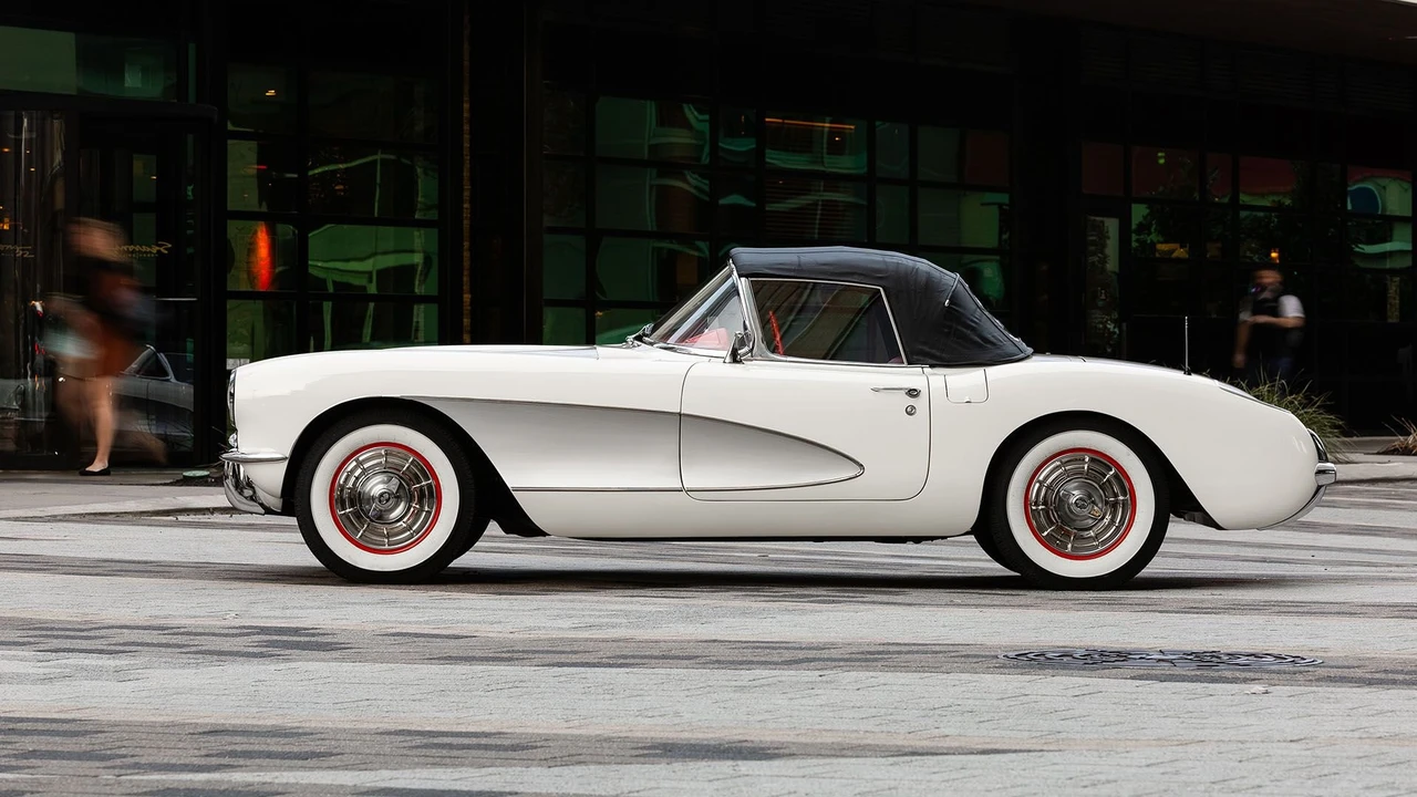 1956 Chevrolet Corvette C1 - Image 17 of 31