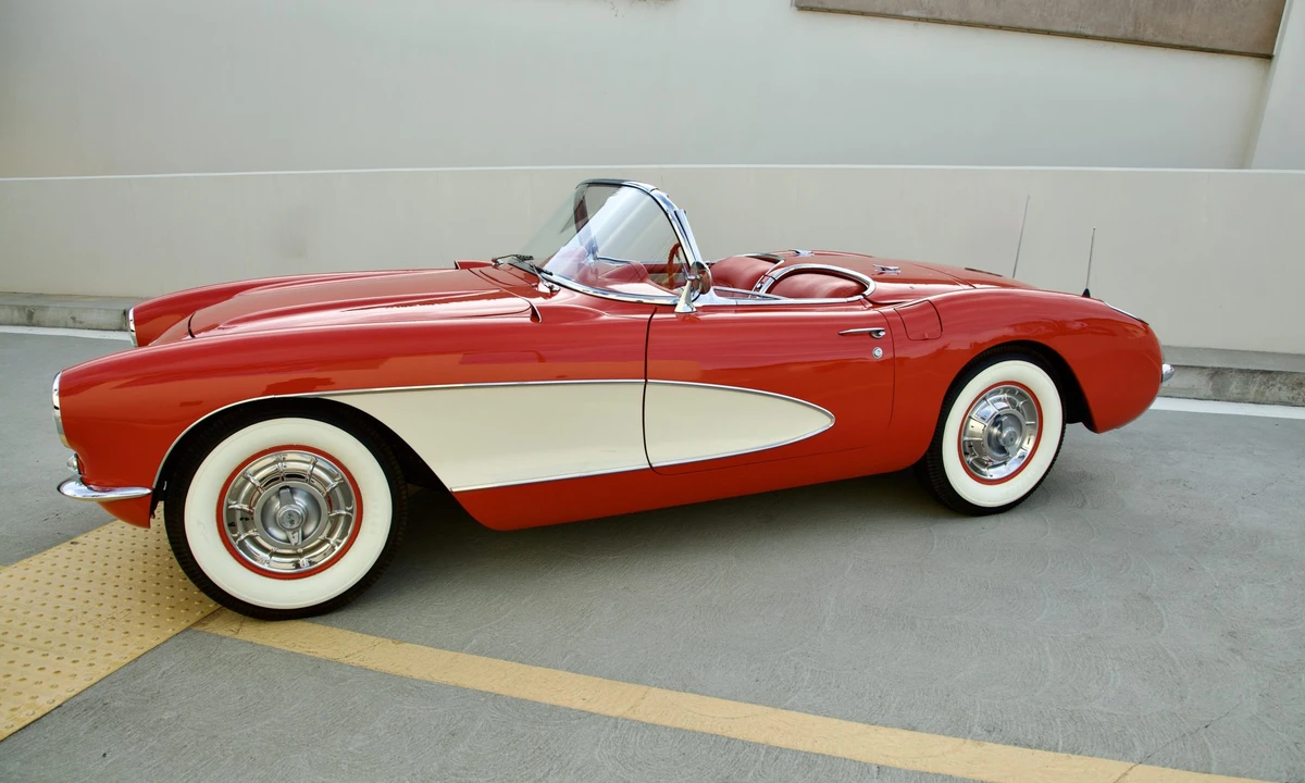 1956 Chevrolet Corvette C1 - Image 2 of 31