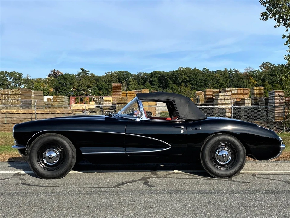1956 Chevrolet Corvette C1 - Image 23 of 31