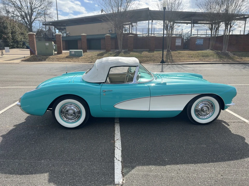 1956 Chevrolet Corvette C1 - Image 16 of 31