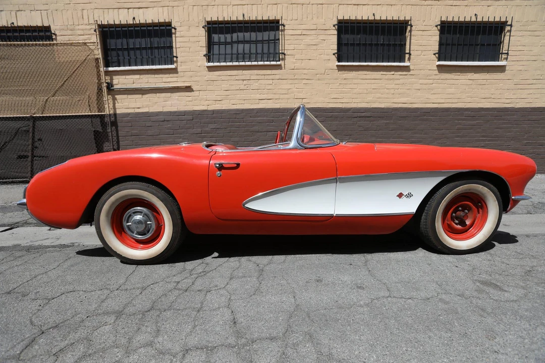 1956 Chevrolet Corvette C1 - Image 16 of 31