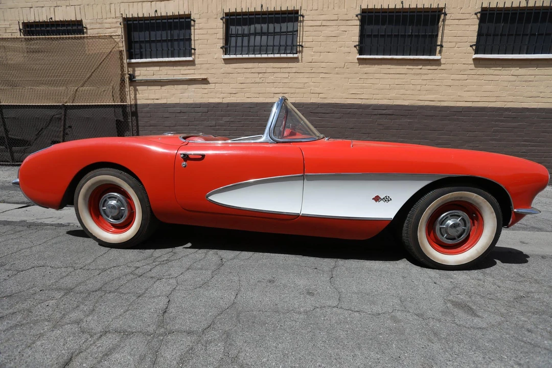 1956 Chevrolet Corvette C1 - Image 17 of 31