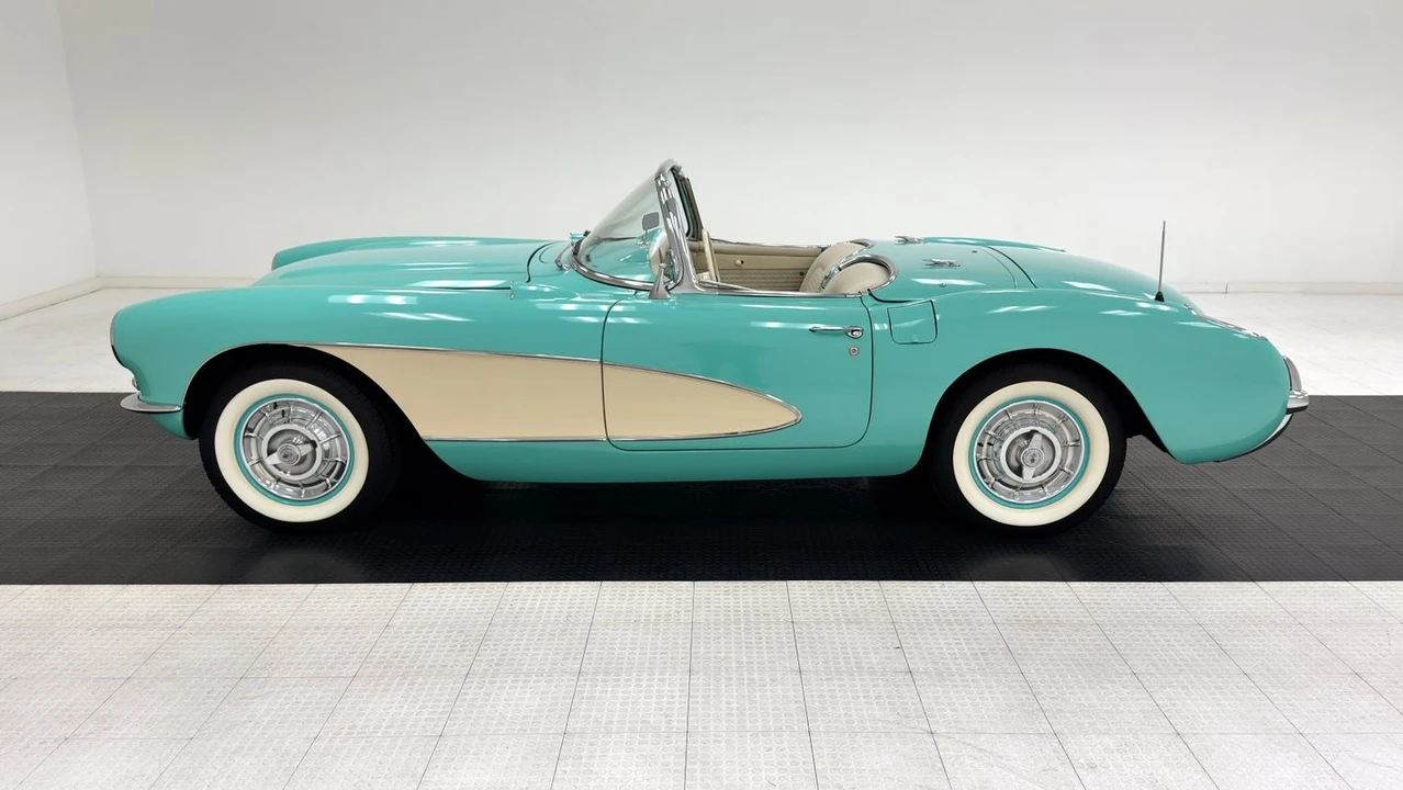 1956 Chevrolet Corvette C1 - Image 4 of 31