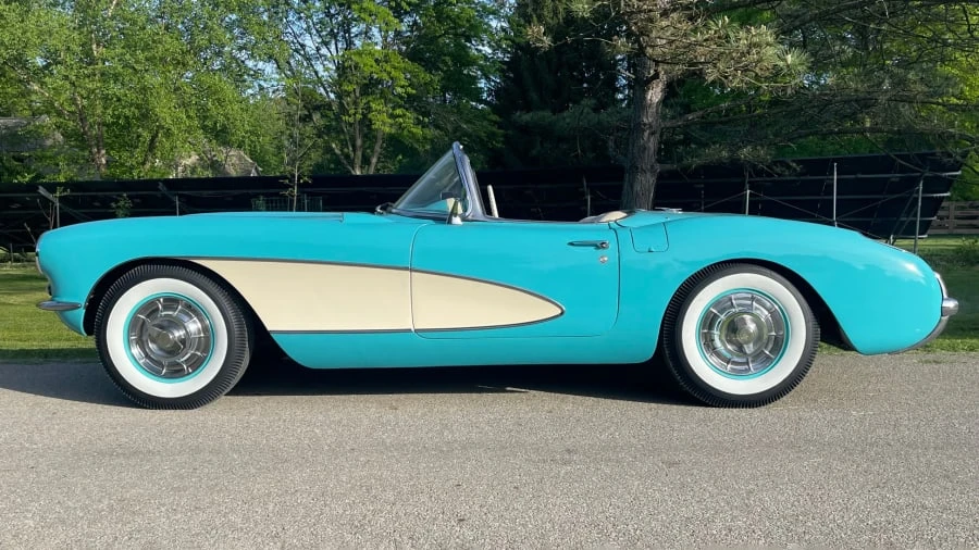 1956 Chevrolet Corvette C1 - Image 2 of 12