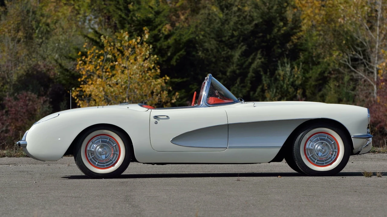 1956 Chevrolet Corvette C1 - Image 2 of 31