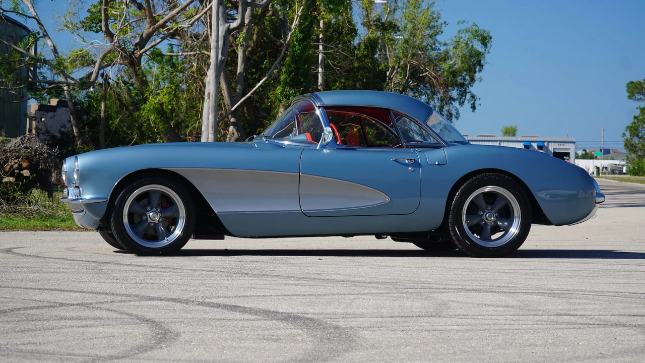 1956 Chevrolet Corvette C1 - Image 2 of 19