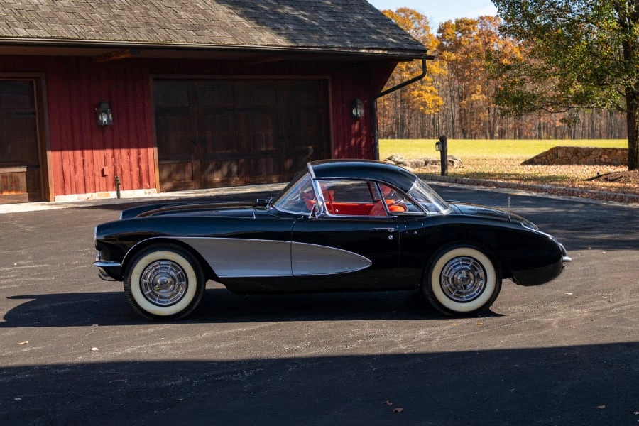 1956 Chevrolet Corvette C1 - Image 2 of 31