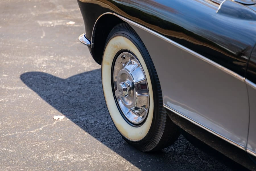 1956 Chevrolet Corvette C1 - Image 18 of 31