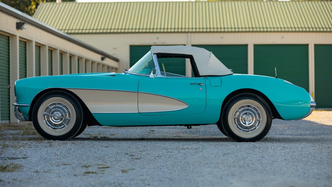 1956 Chevrolet Corvette C1 - Image 2 of 22