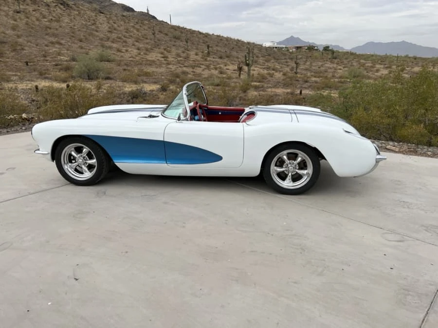 1956 Chevrolet Corvette C1 - Image 2 of 31