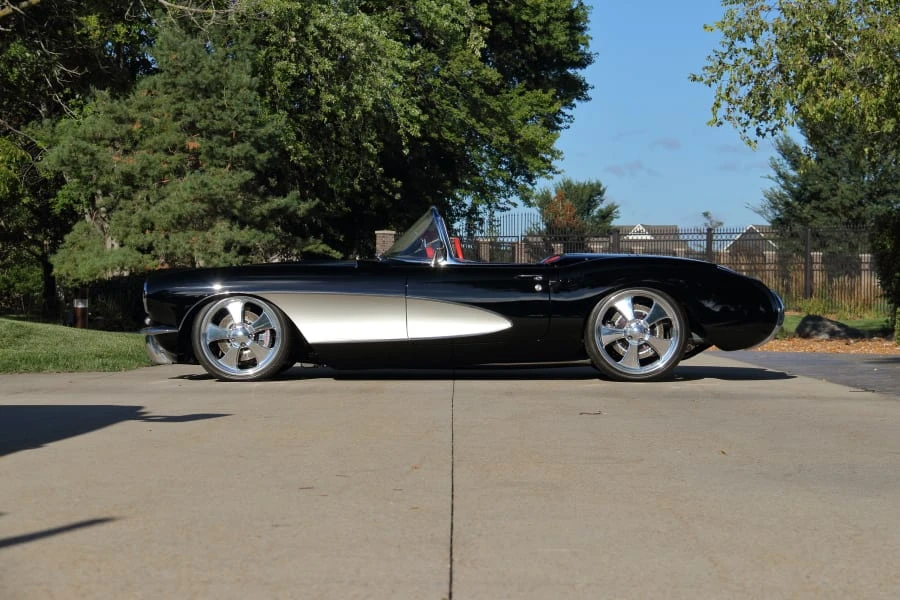 1956 Chevrolet Corvette C1 - Image 2 of 31