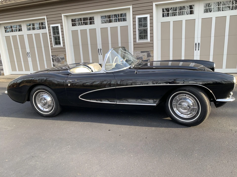 1956 Chevrolet Corvette C1 - Image 6 of 31