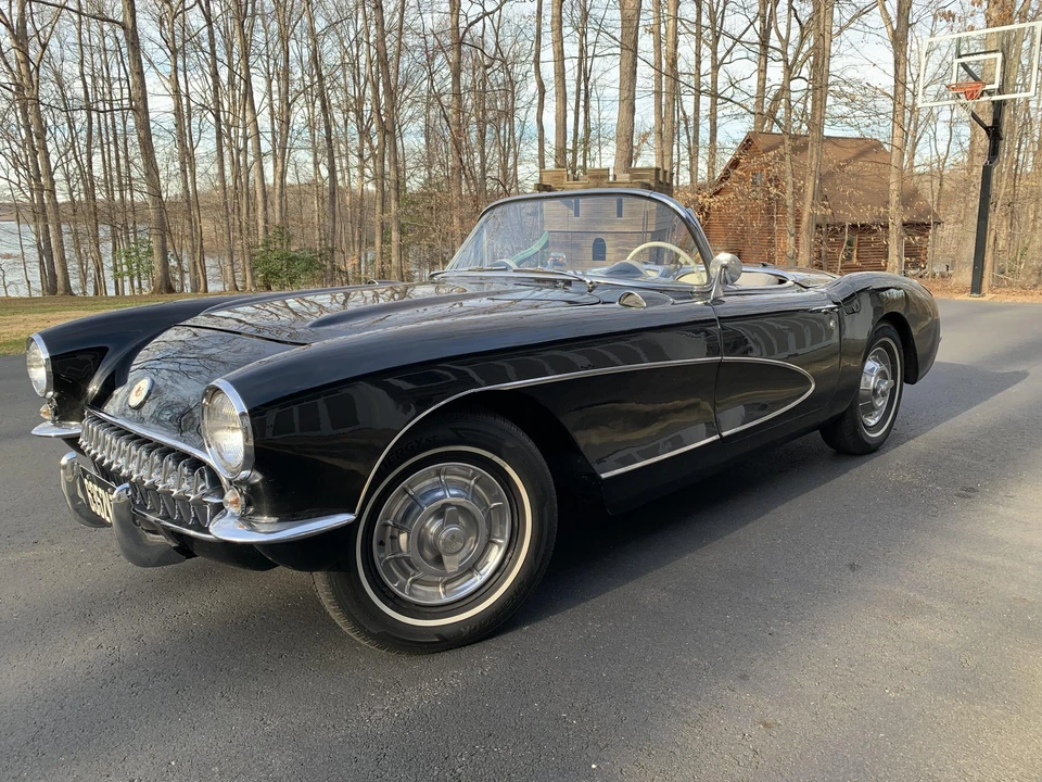 1956 Chevrolet Corvette C1 - Image 2 of 31