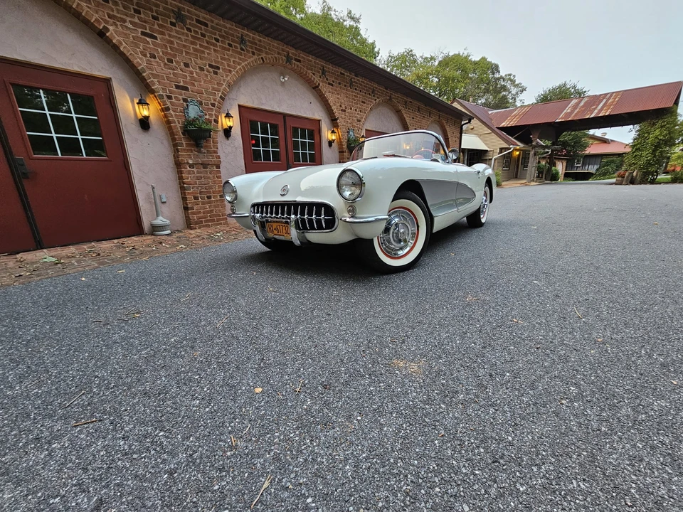 1956 Chevrolet Corvette C1 - Image 15 of 31