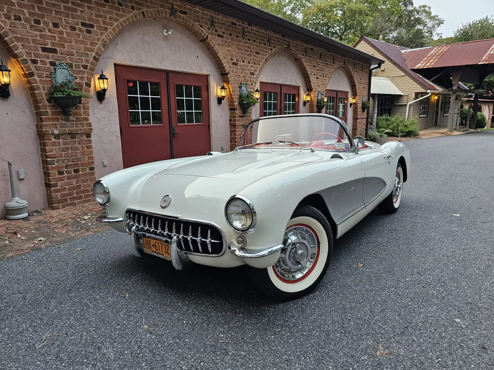 1956 Chevrolet Corvette C1 - Image 12 of 31