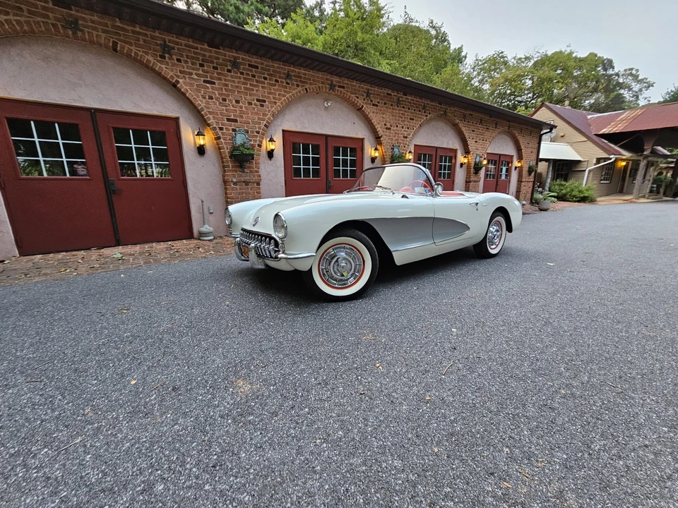 1956 Chevrolet Corvette C1 - Image 7 of 31