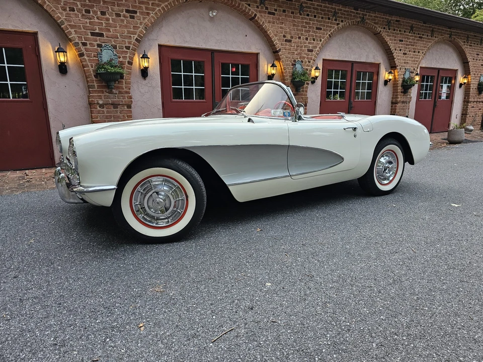 1956 Chevrolet Corvette C1 - Image 3 of 31