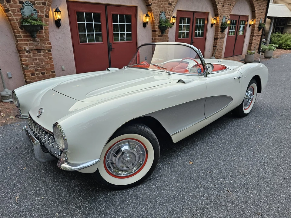 1956 Chevrolet Corvette C1 - Image 8 of 31