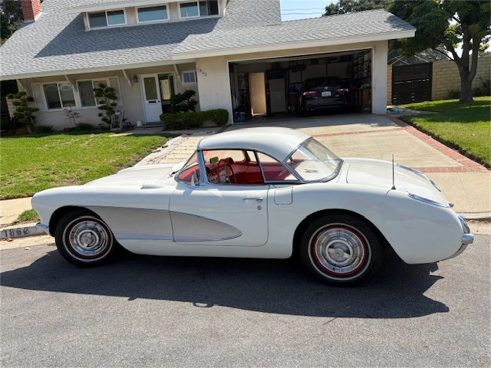1956 Chevrolet Corvette C1 - Image 3 of 22