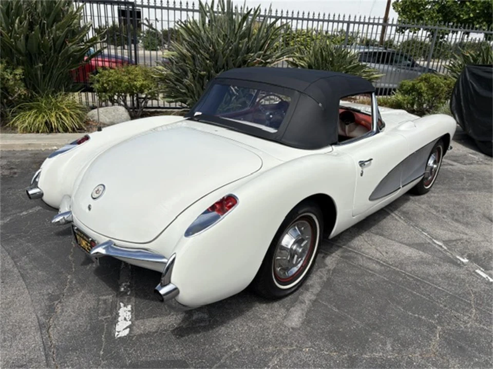 1956 Chevrolet Corvette C1 - Image 21 of 22