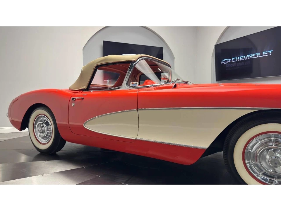 1956 Chevrolet Corvette C1 - Image 16 of 31