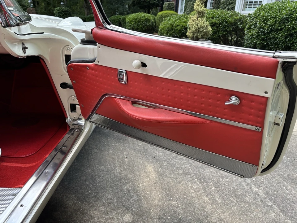 1956 Chevrolet Corvette C1 - Image 13 of 20