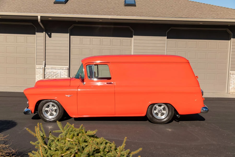 1956 Chevrolet Task Force - Image 15 of 31