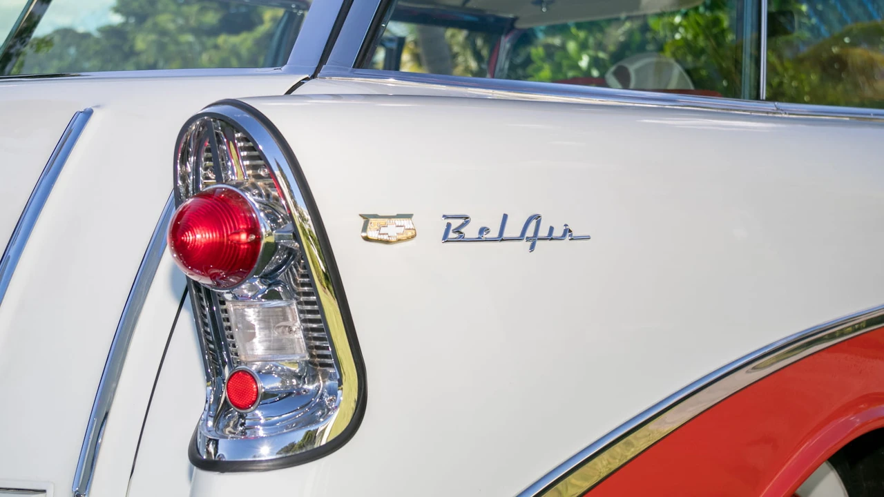 1956 Chevrolet Nomad - Image 10 of 12