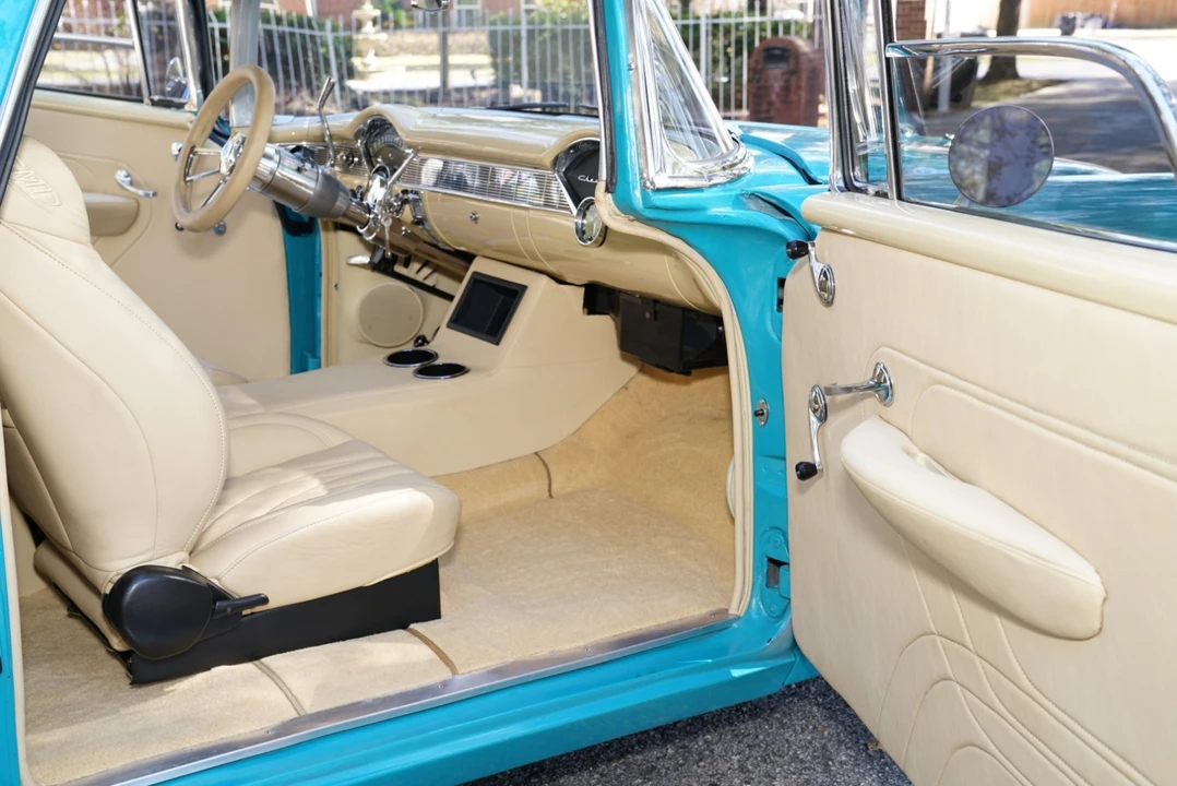 1956 Chevrolet Nomad - Image 11 of 17