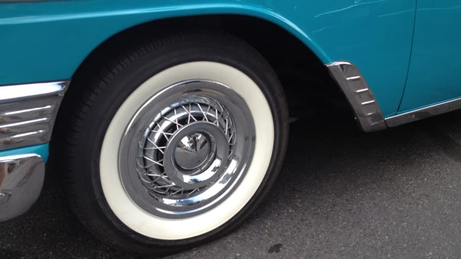 1956 Chevrolet Nomad - Image 10 of 11
