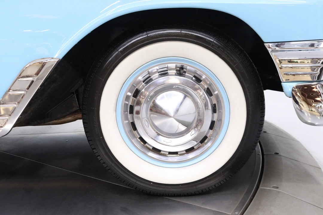1956 Chevrolet Nomad - Image 28 of 31