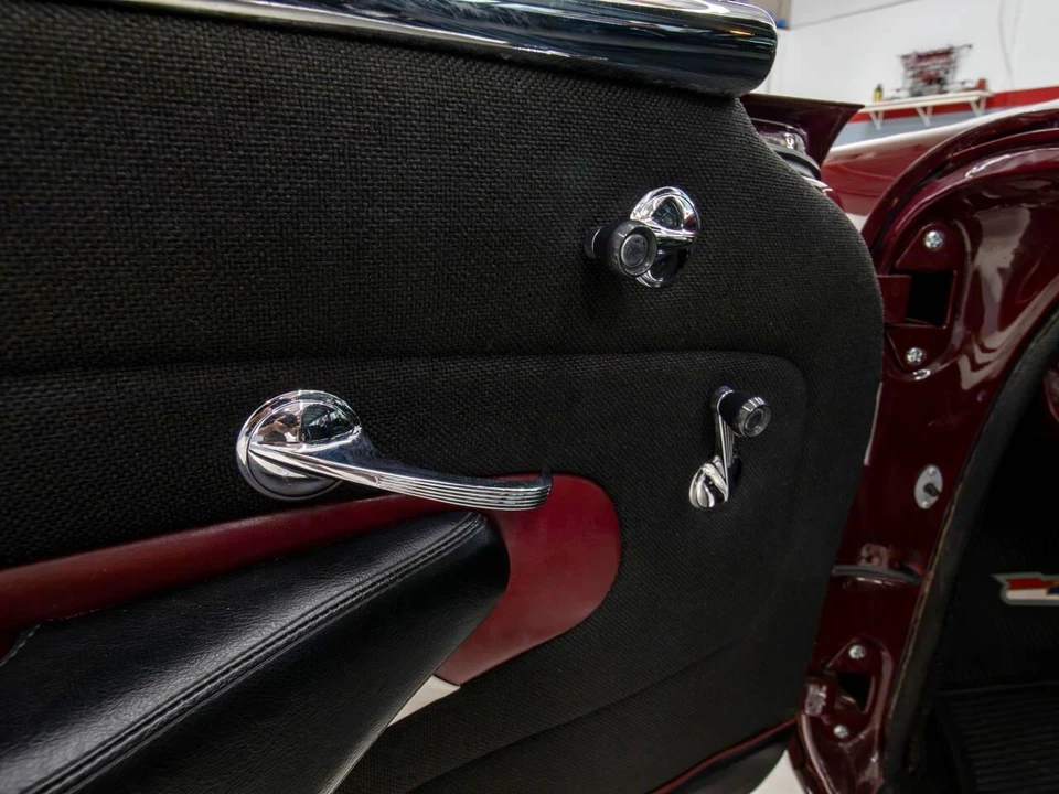 1956 Chevrolet Nomad - Image 22 of 31