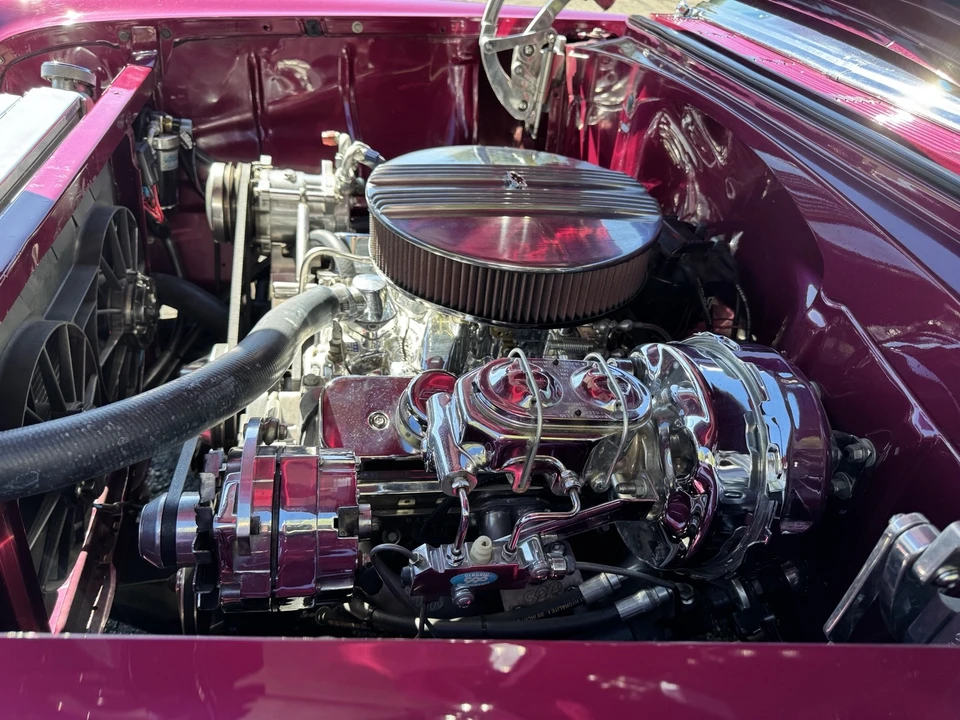 1956 Chevrolet Nomad - Image 10 of 11