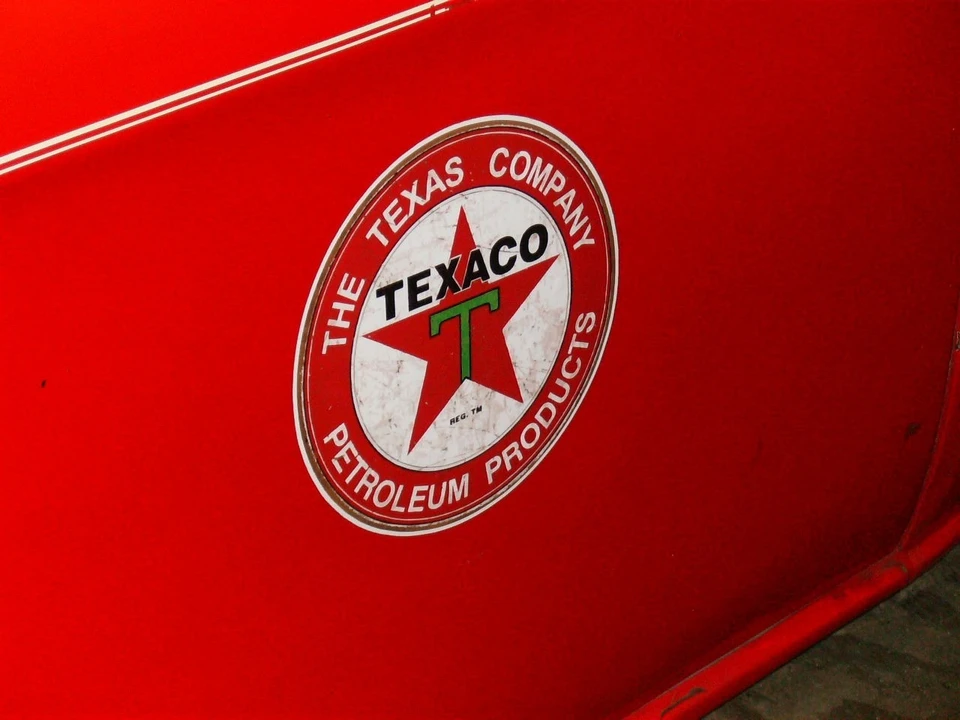 1956 Chevrolet Task Force - Image 19 of 20