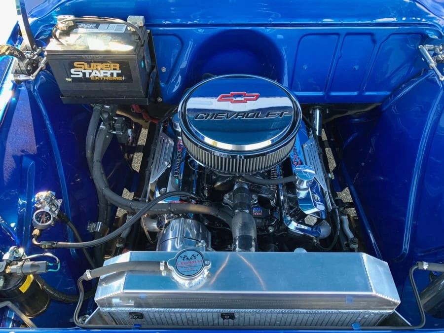 1956 Chevrolet Task Force - Image 7 of 10