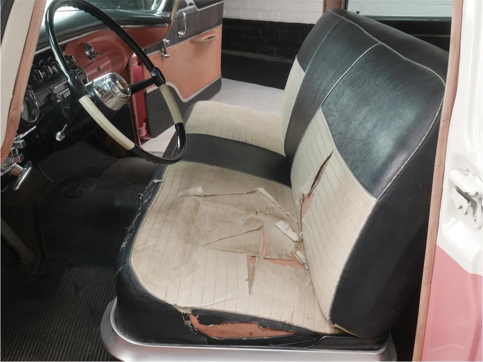 1956 Chrysler New Yorker - Image 25 of 31